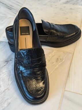 Dolce Vita Tiggy Black Leather Penny Loafers for women sz 8.5